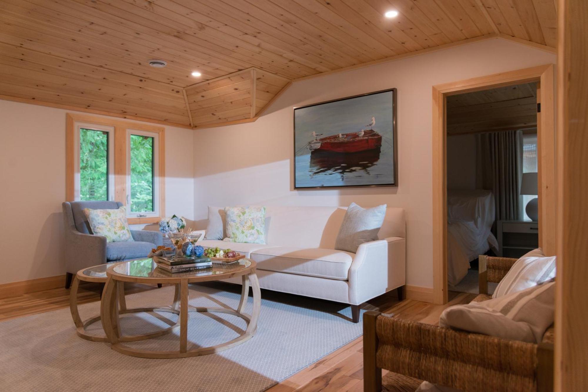 Hotel Haliburton Post House à Minden Extérieur photo